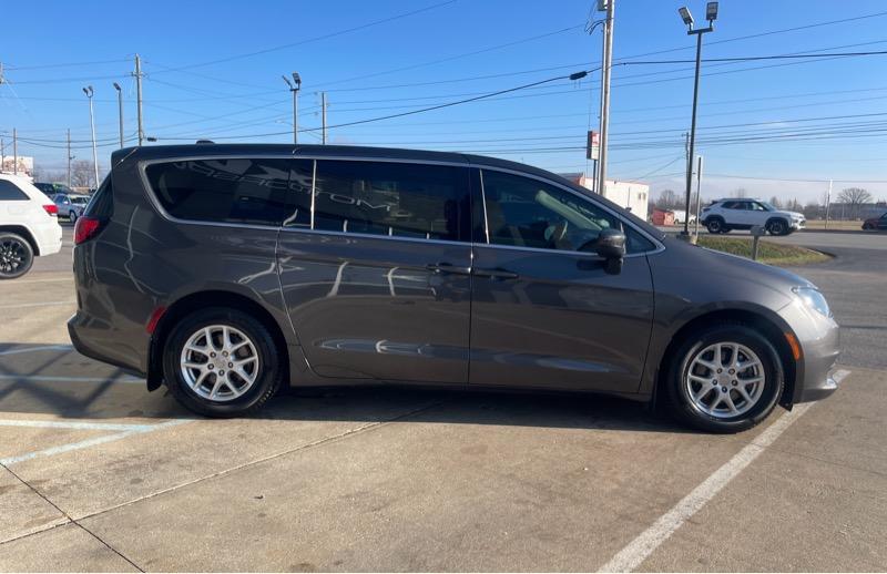 used 2017 Chrysler Pacifica car, priced at $14,950