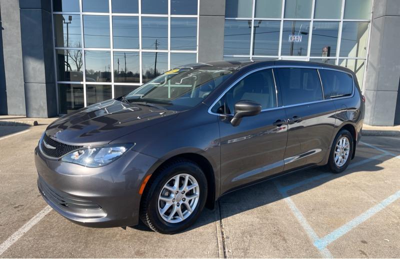 used 2017 Chrysler Pacifica car, priced at $14,950