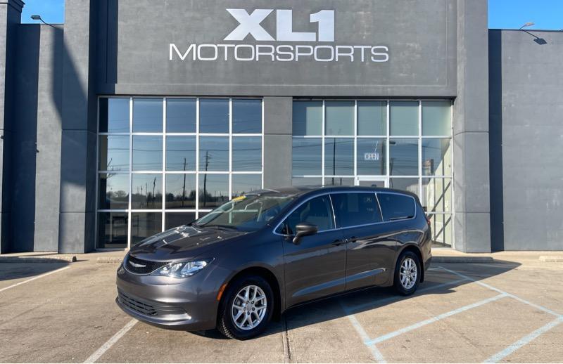 used 2017 Chrysler Pacifica car, priced at $14,950