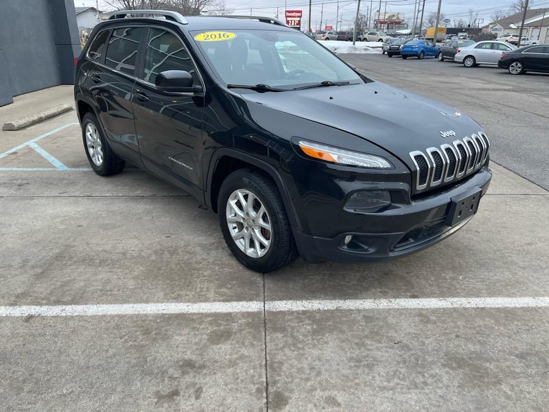 used 2016 Jeep Cherokee car, priced at $12,950