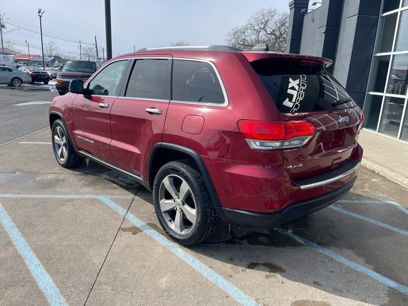 used 2015 Jeep Grand Cherokee car, priced at $10,950