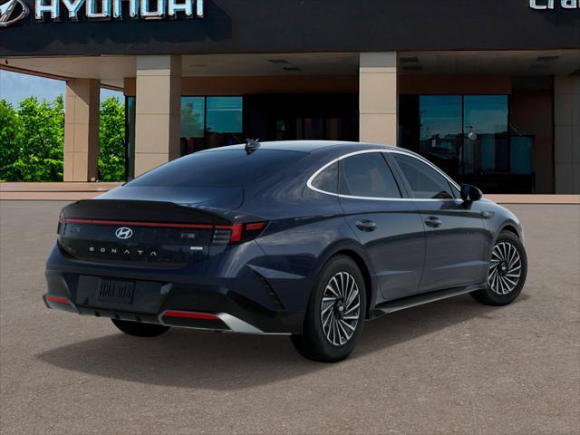 new 2025 Hyundai Sonata Hybrid car, priced at $30,847