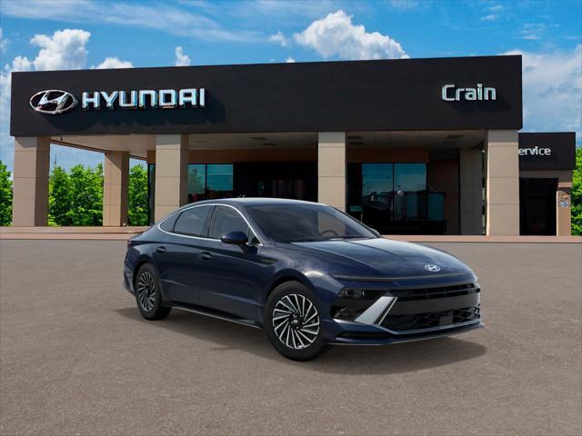 new 2025 Hyundai Sonata Hybrid car, priced at $30,847