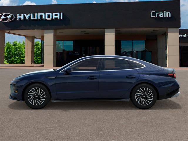 new 2025 Hyundai Sonata Hybrid car, priced at $30,847