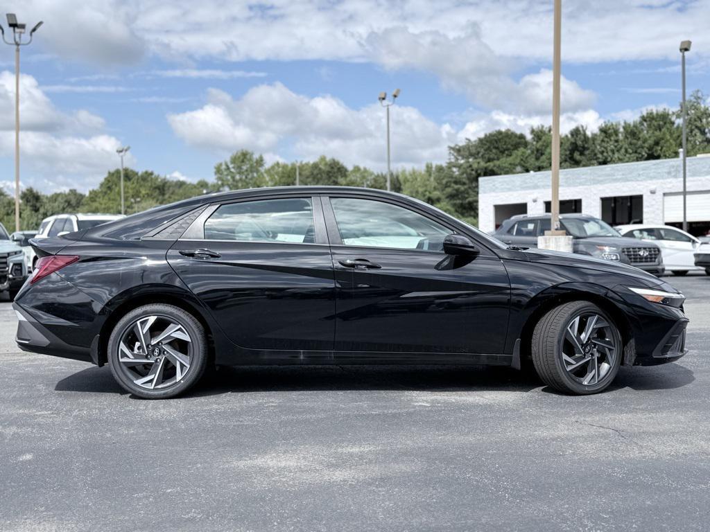 new 2025 Hyundai ELANTRA HEV car, priced at $26,083