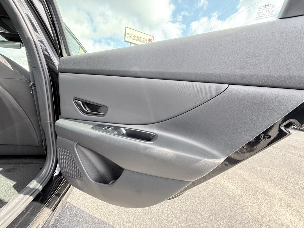 new 2025 Hyundai ELANTRA HEV car, priced at $26,083