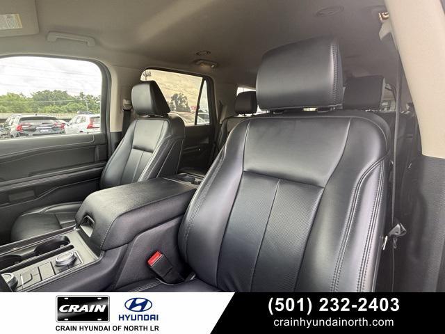 used 2024 Ford Expedition car, priced at $52,356