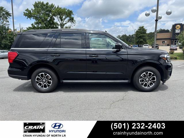 used 2024 Ford Expedition car, priced at $52,356