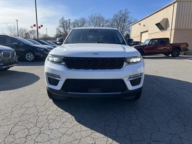 used 2023 Jeep Grand Cherokee car, priced at $28,994