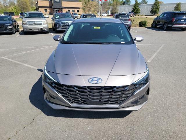 new 2023 Hyundai Elantra car, priced at $30,545