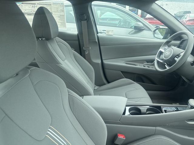 new 2025 Hyundai ELANTRA HEV car, priced at $24,148