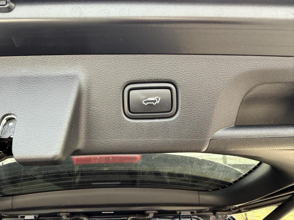 used 2023 Hyundai Palisade car, priced at $29,205