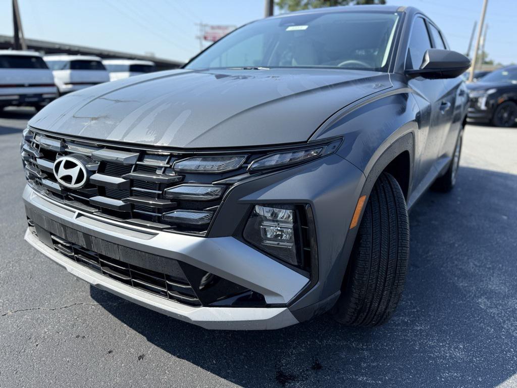 new 2025 Hyundai Tucson car, priced at $28,249