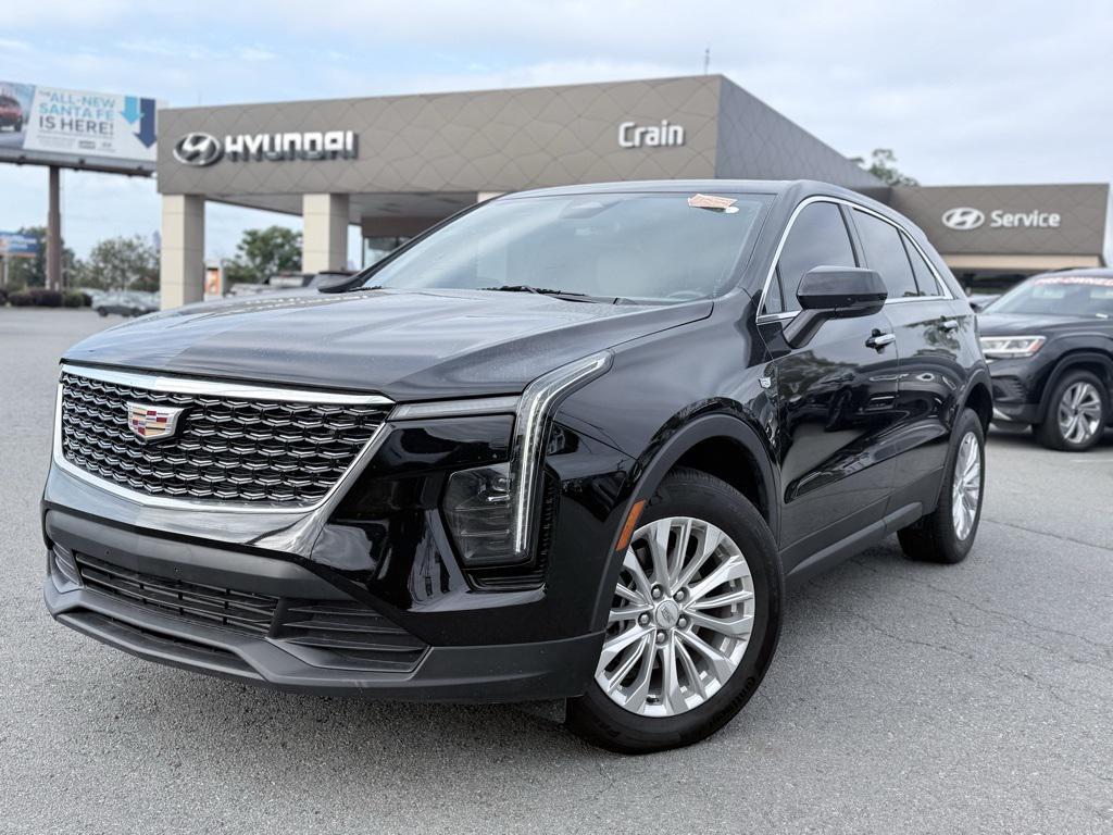 used 2024 Cadillac XT4 car, priced at $32,677