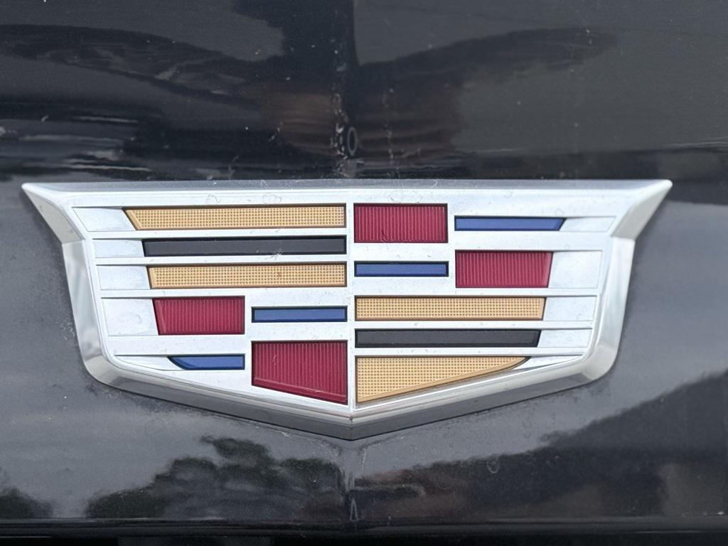 used 2024 Cadillac XT4 car, priced at $32,677