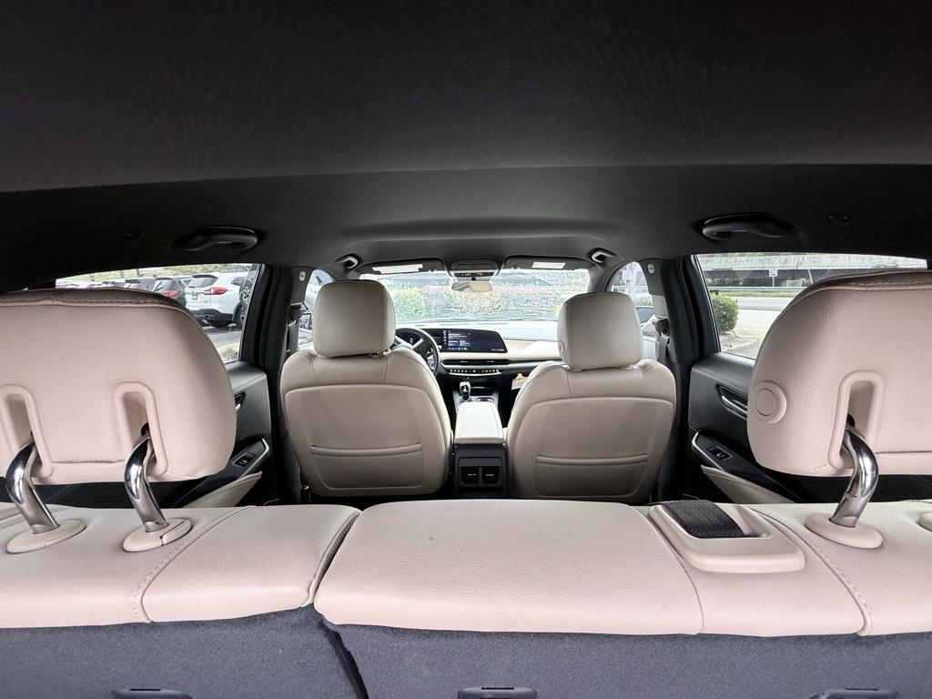 used 2024 Cadillac XT4 car, priced at $32,677