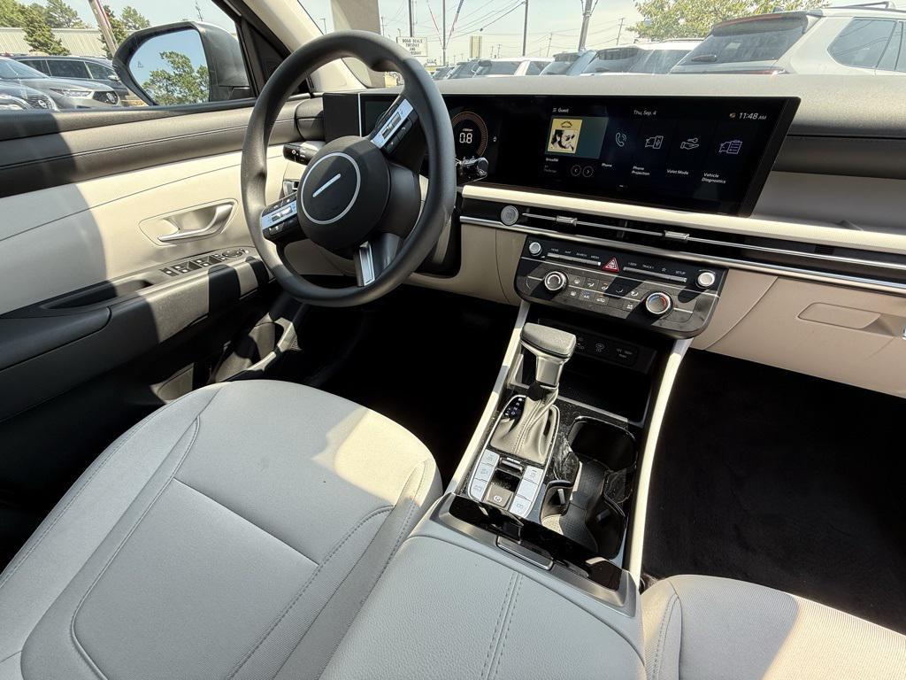 new 2025 Hyundai Tucson car, priced at $28,693