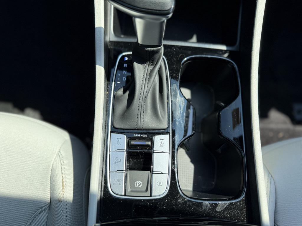 new 2025 Hyundai Tucson car, priced at $28,693