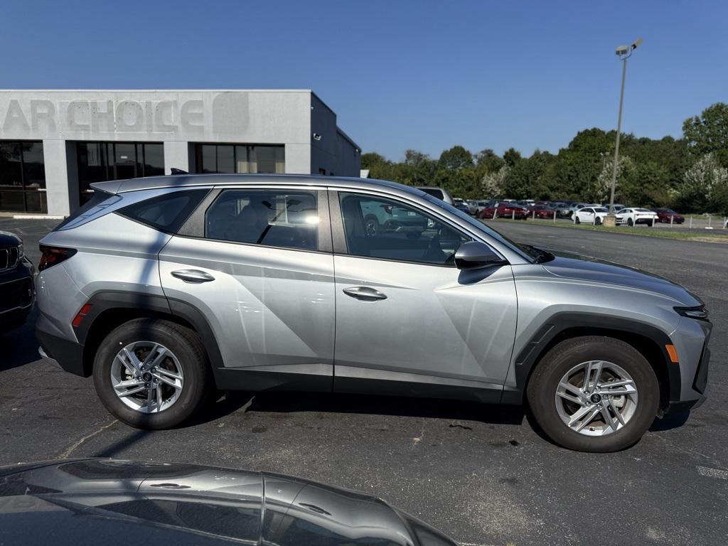 new 2025 Hyundai Tucson car, priced at $28,306