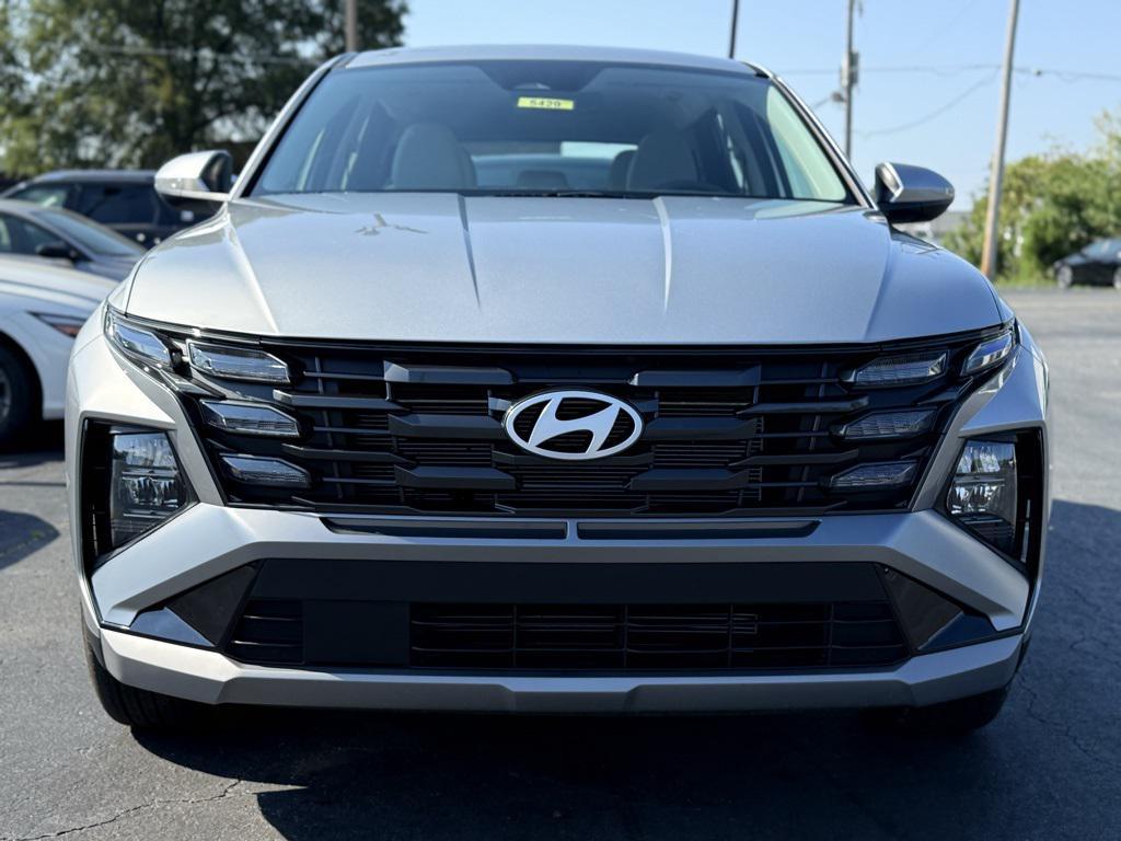 new 2025 Hyundai Tucson car, priced at $28,306