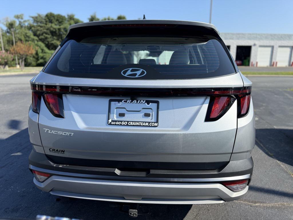 new 2025 Hyundai Tucson car, priced at $28,306
