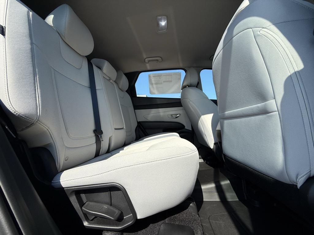 new 2025 Hyundai Tucson car, priced at $28,306