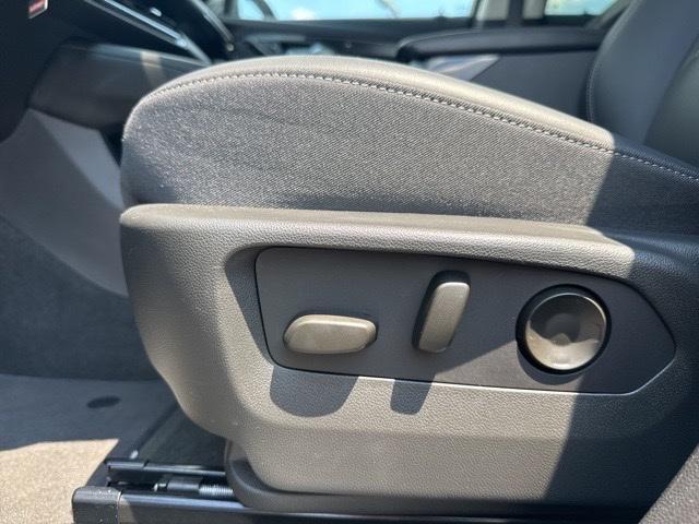 used 2024 Buick Envision car, priced at $29,462