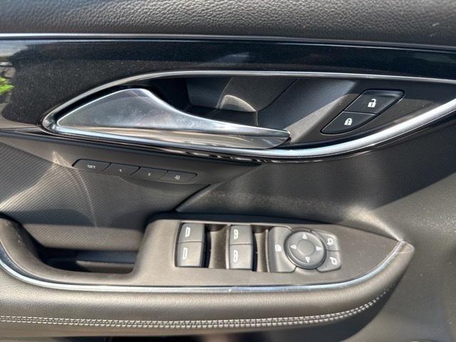 used 2024 Buick Envision car, priced at $29,462