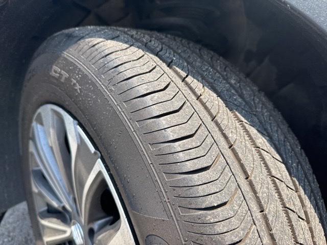 used 2024 Buick Envision car, priced at $29,462