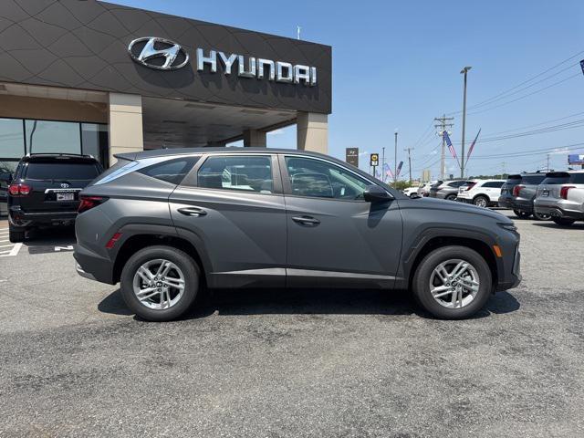 new 2025 Hyundai Tucson car, priced at $29,256