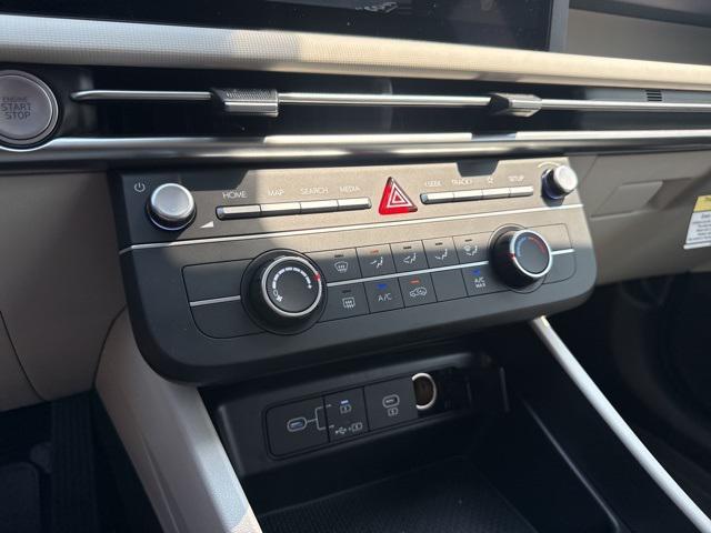 new 2025 Hyundai Tucson car, priced at $29,256