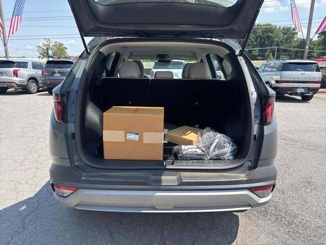 new 2025 Hyundai Tucson car, priced at $29,256