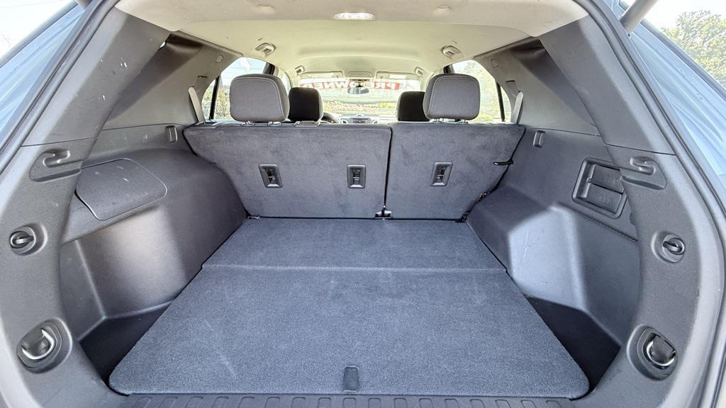 used 2024 Chevrolet Equinox car, priced at $21,851