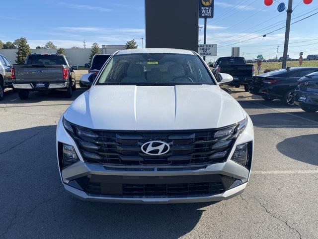 new 2025 Hyundai Tucson car, priced at $28,756