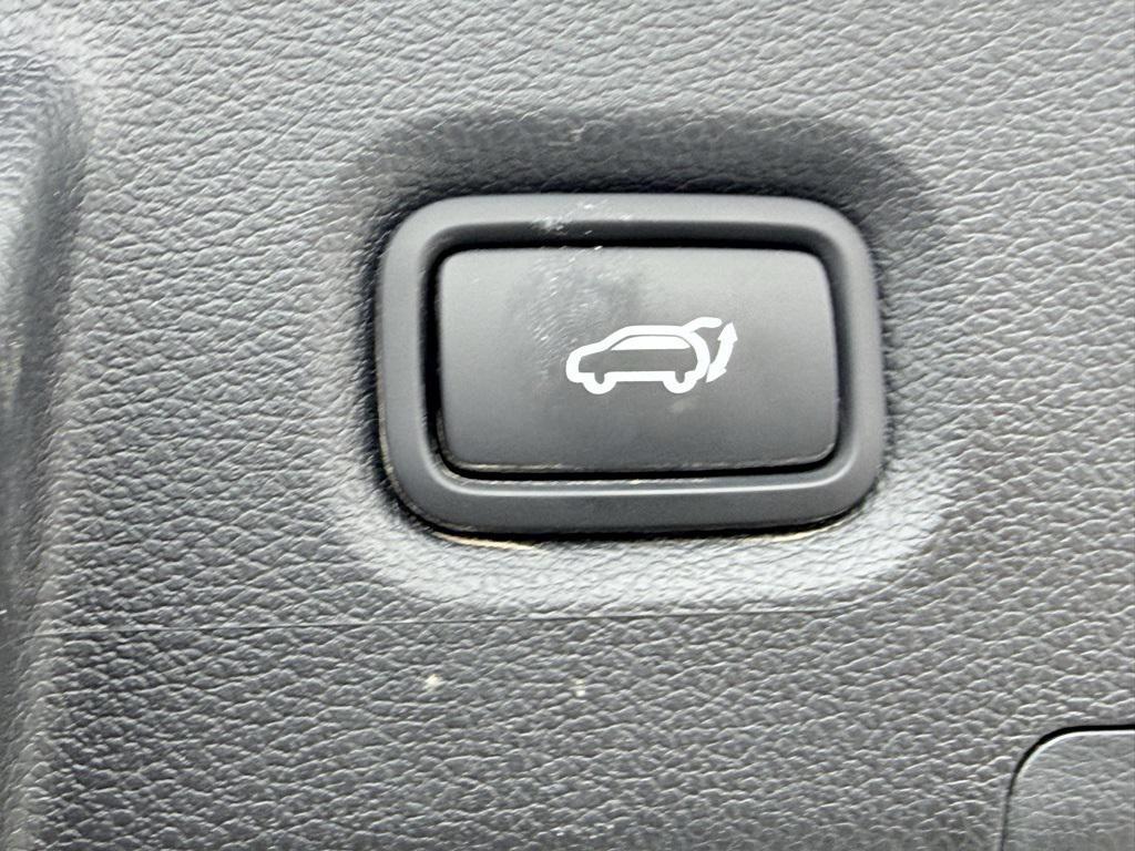 used 2023 Hyundai Santa Fe car, priced at $30,038