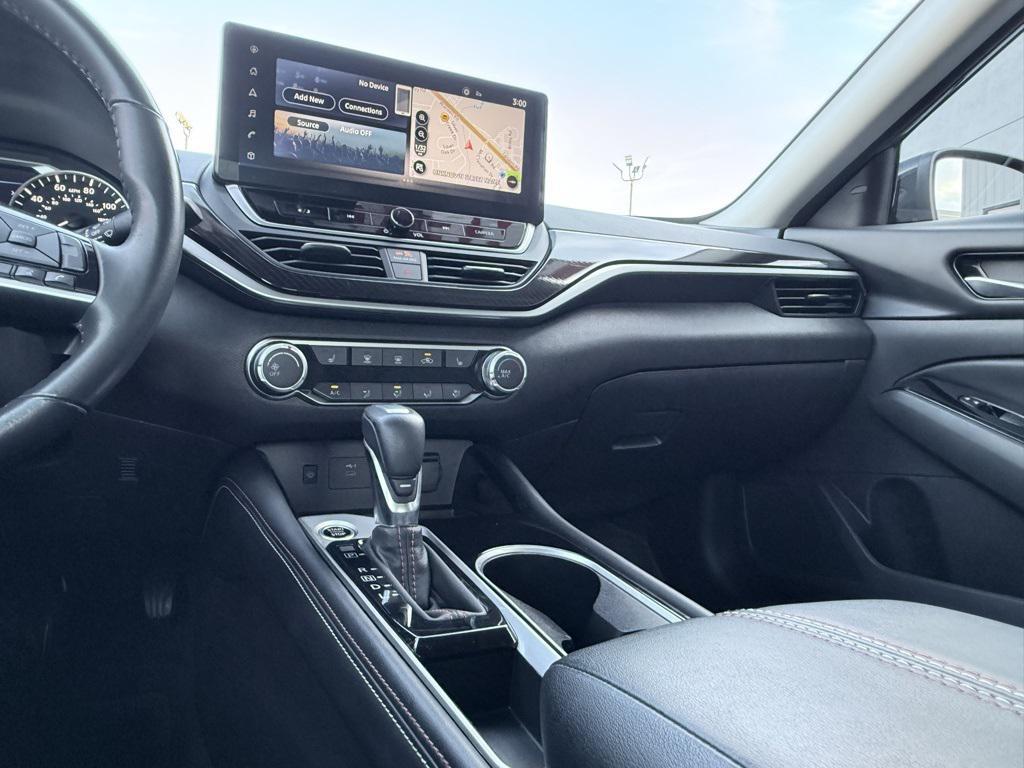 used 2024 Nissan Altima car, priced at $24,365