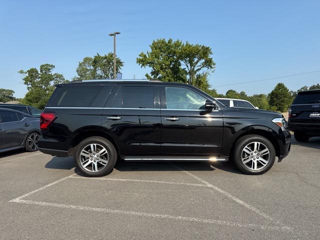 used 2023 Ford Expedition car, priced at $45,871