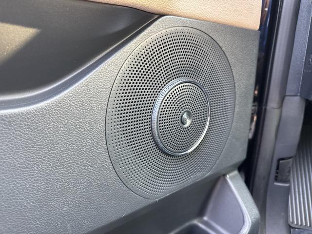 used 2023 Ford Expedition car, priced at $45,871