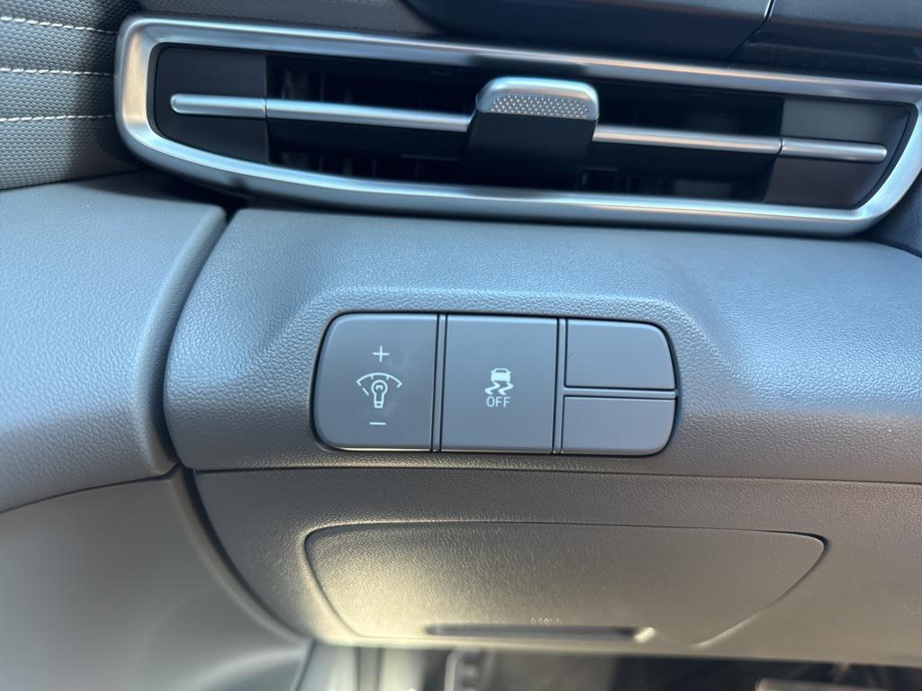 new 2025 Hyundai Elantra car, priced at $23,970