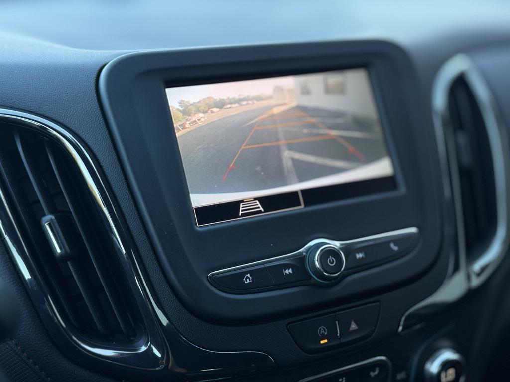 used 2022 Chevrolet Equinox car, priced at $23,995