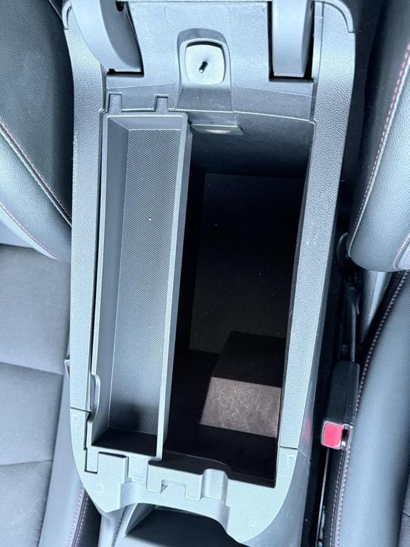 used 2022 Chevrolet Equinox car, priced at $23,995