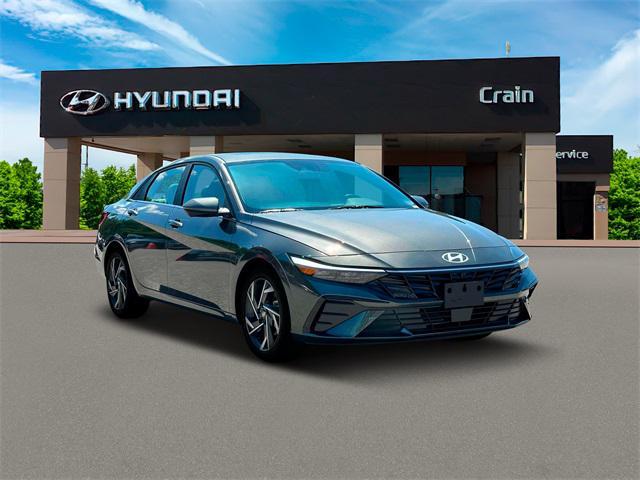 new 2025 Hyundai Elantra car, priced at $27,037