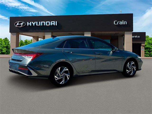 new 2025 Hyundai Elantra car, priced at $27,037