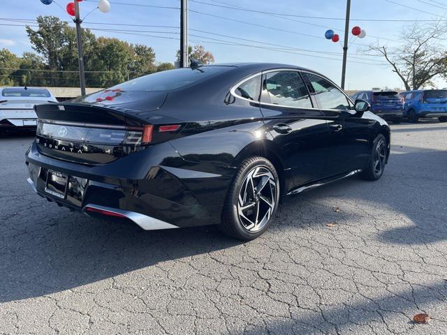 new 2025 Hyundai Sonata car, priced at $32,480