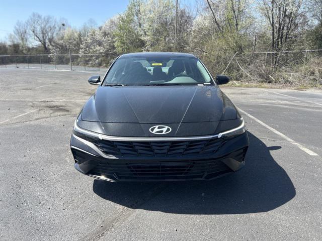 new 2025 Hyundai Elantra car, priced at $23,472