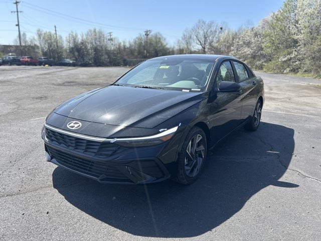 new 2025 Hyundai Elantra car, priced at $23,472