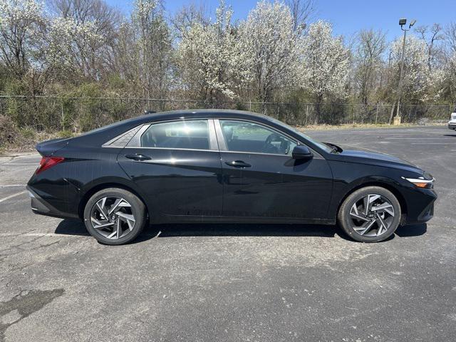 new 2025 Hyundai Elantra car, priced at $23,472