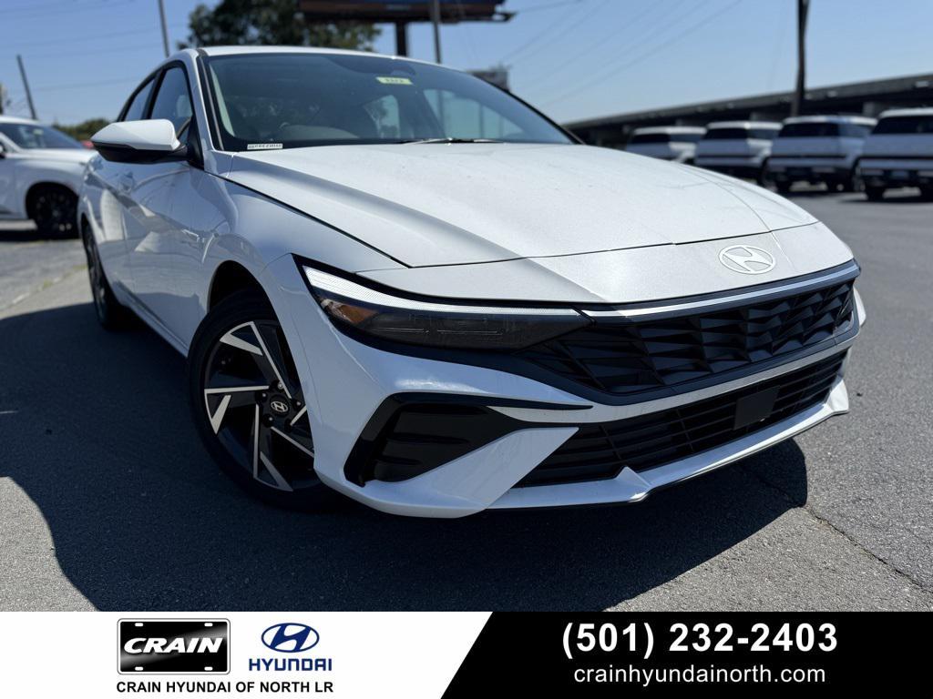 new 2025 Hyundai Elantra car, priced at $27,513