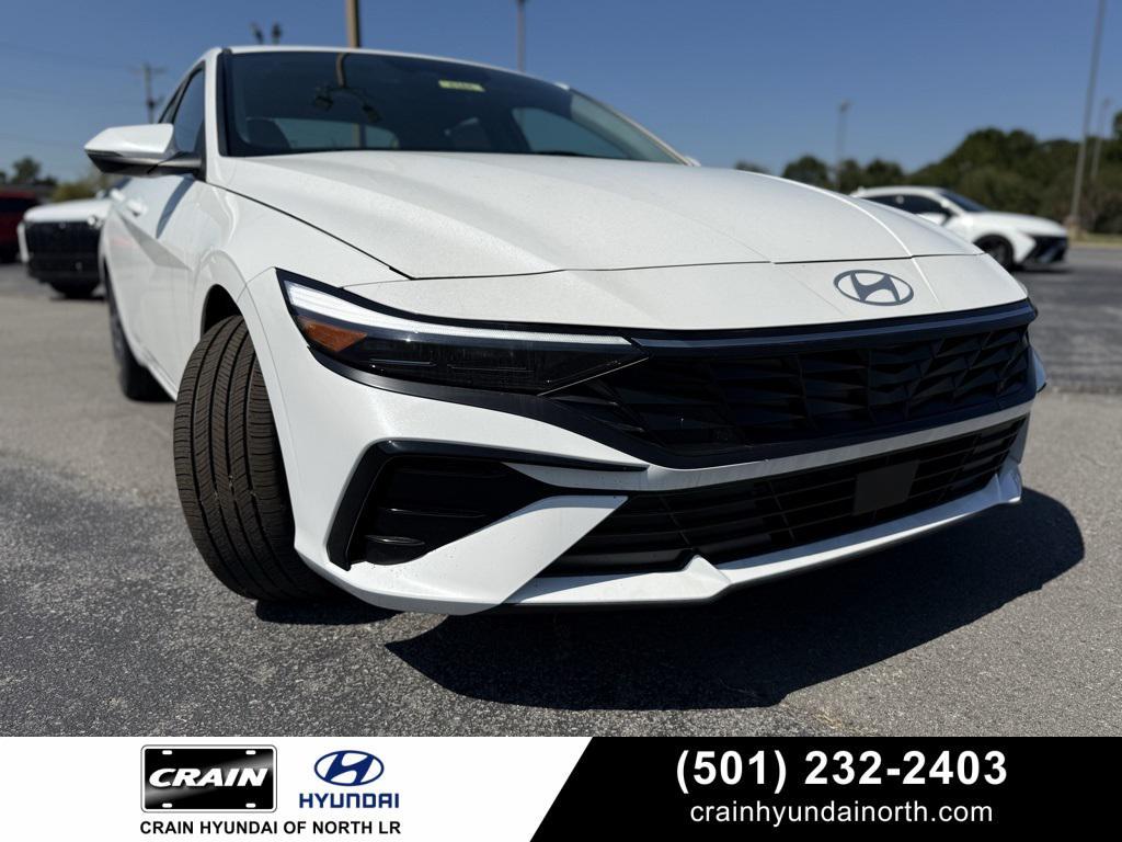 new 2025 Hyundai Elantra car, priced at $27,513