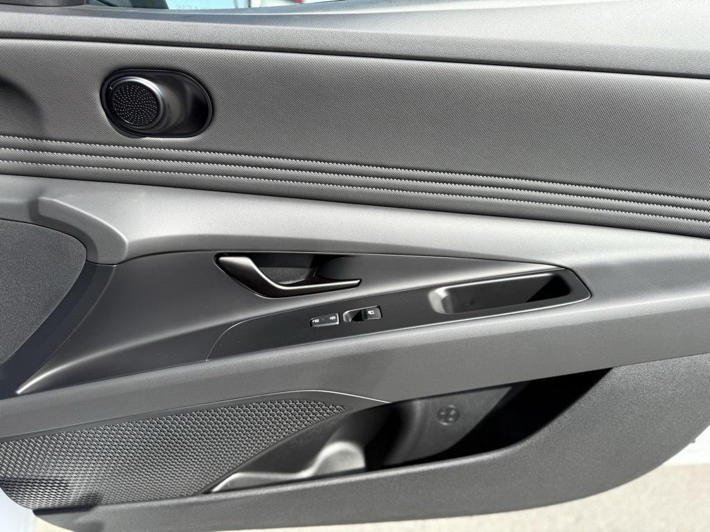 new 2025 Hyundai Elantra car, priced at $24,172